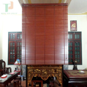 Rèm sáo gỗ che bàn thờ RGBT09