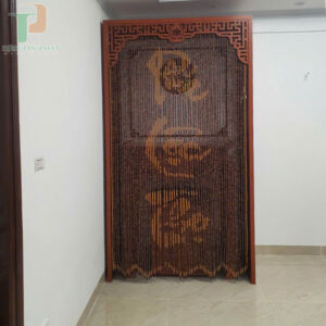 Rèm che bàn thờ đẹp bằng hạt gỗ hương RHG77